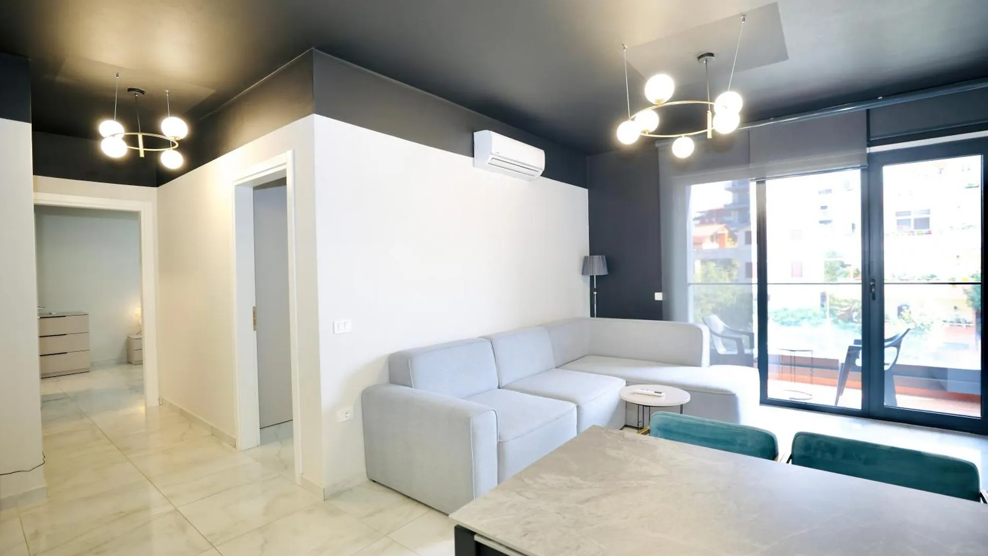 Apartment Miku Apartment-Chic 2 Bedroom Escape Tirana